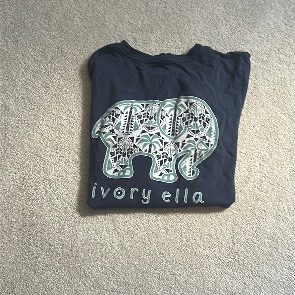 Ivory Ella Navy T-Shirt